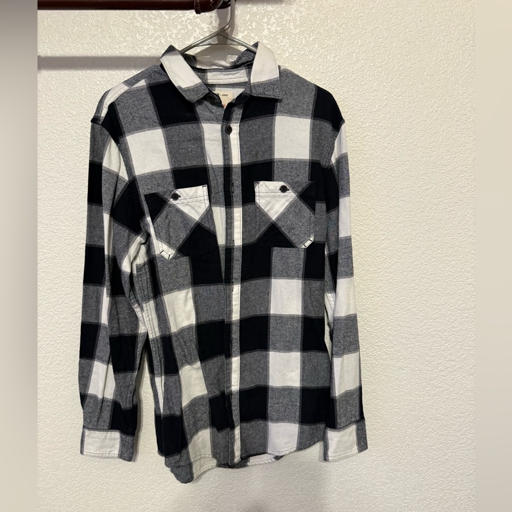 Urban Pipeline Black and White Checkered Men's Shirt
